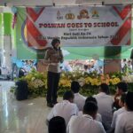 POLWAN Goes To School